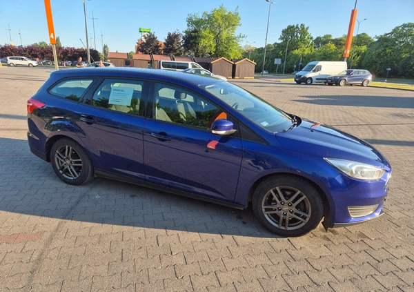 Ford Focus cena 33500 przebieg: 152750, rok produkcji 2016 z Łódź małe 56